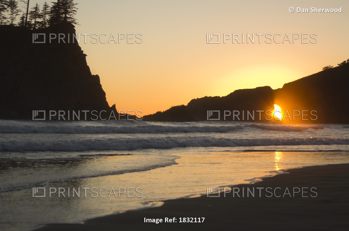 Sunset, Olympic Coast National Marine Sanctuary, Washington, United States Of ...