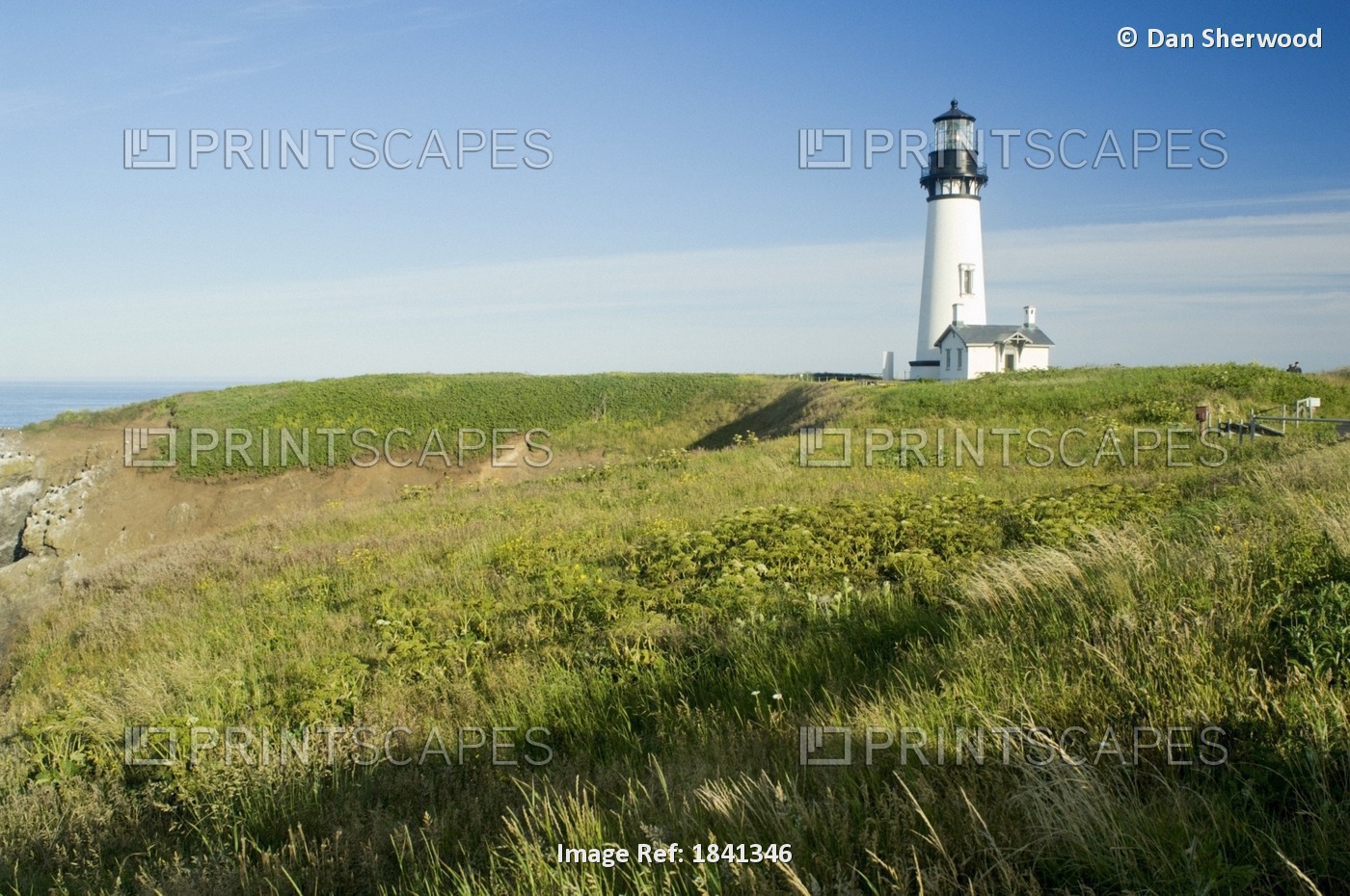Yaquina Head Lighthouse; Newport, Oregon, Usa