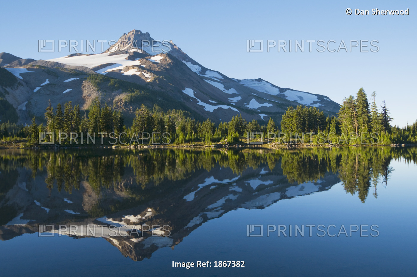 Mount Jefferson, Russell Lake, Jefferson Park, Oregon, Usa