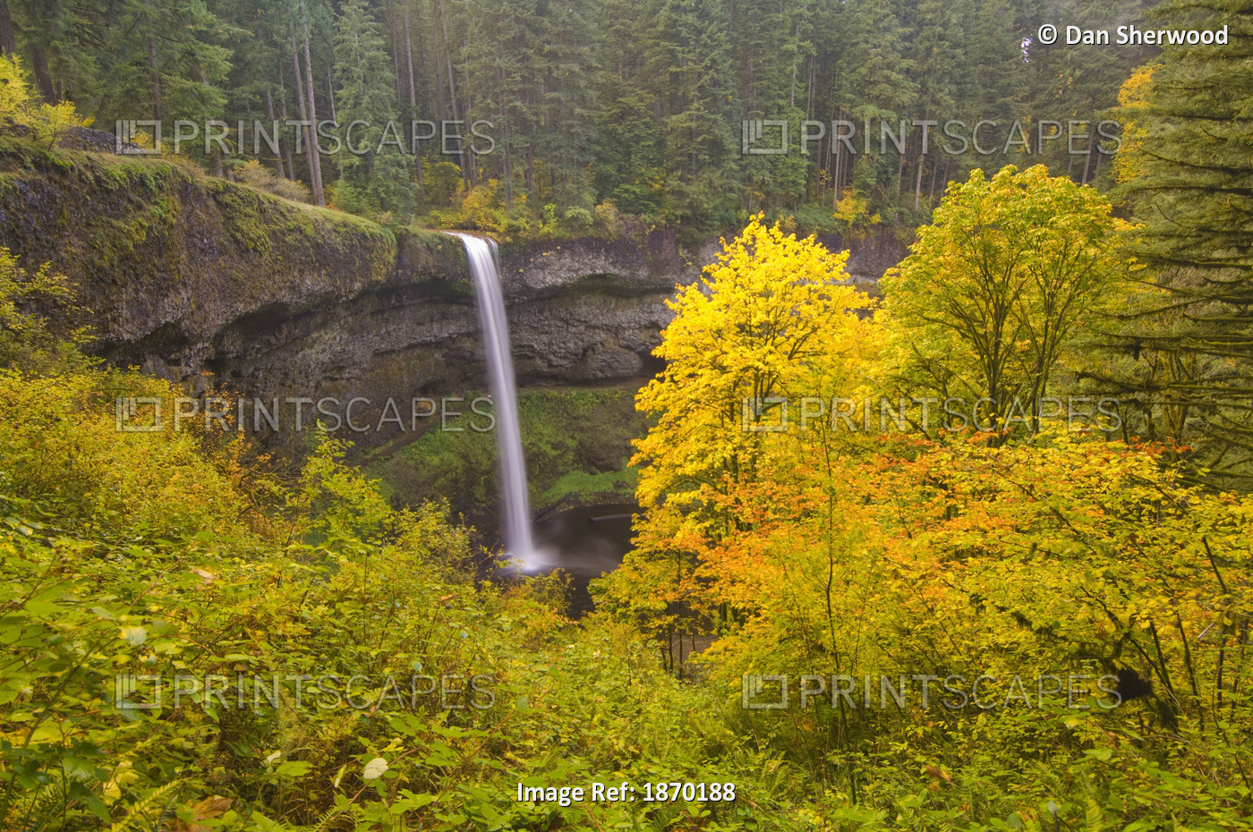 Oregon, United States Of America; South Silver Falls In The Autumn In Silver ...